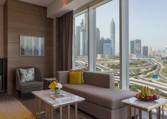 5 star hotel: Taj Jumeirah Lakes Towers