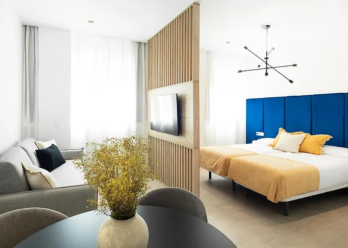 Blanq Marina Suites