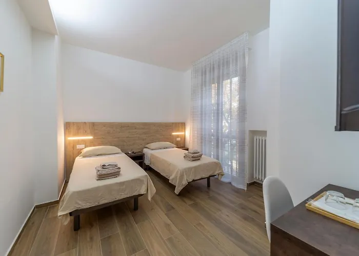 Mentana Rooms