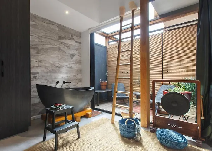 Guests house Zen State Of Mind - Calming Richmond Retreat