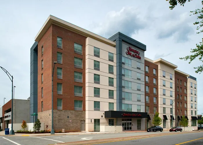 Hampton Inn & Suites Greensboro Downtown, Nc