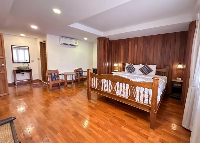 Pension Guide Rustic River Boutique