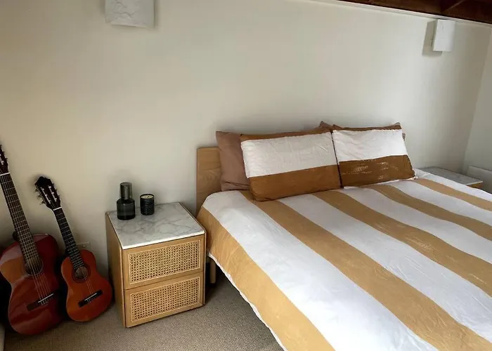 Dog friendly hotels Tree House Byron Bay