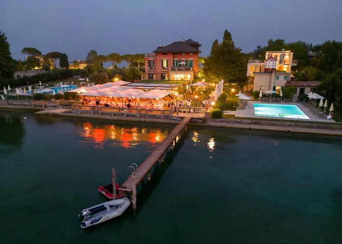 Beach Hotels Villa Pioppi