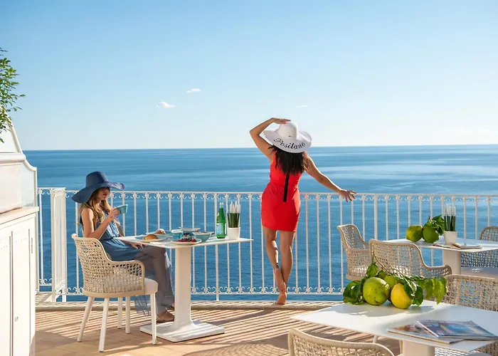 Pets Allowed Hotel Villa Francesco Luxury Suites