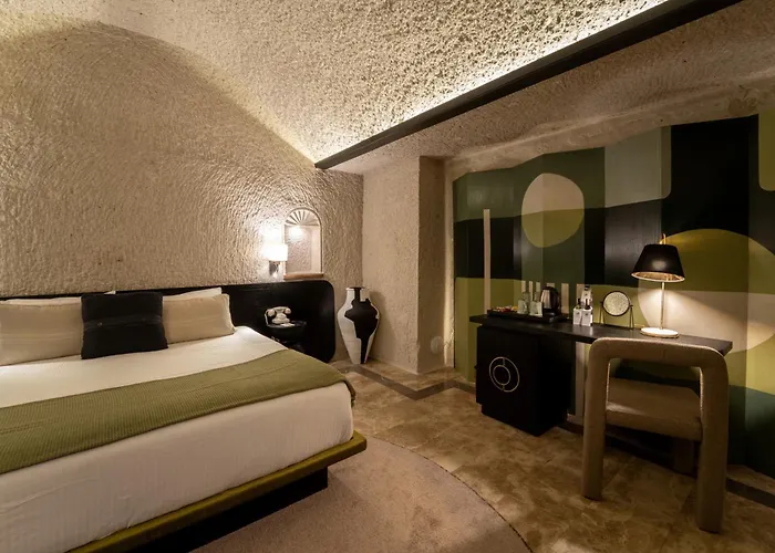 Artemis Cave Suites & Spa- Adults Only