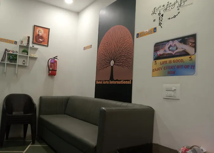 Arts International