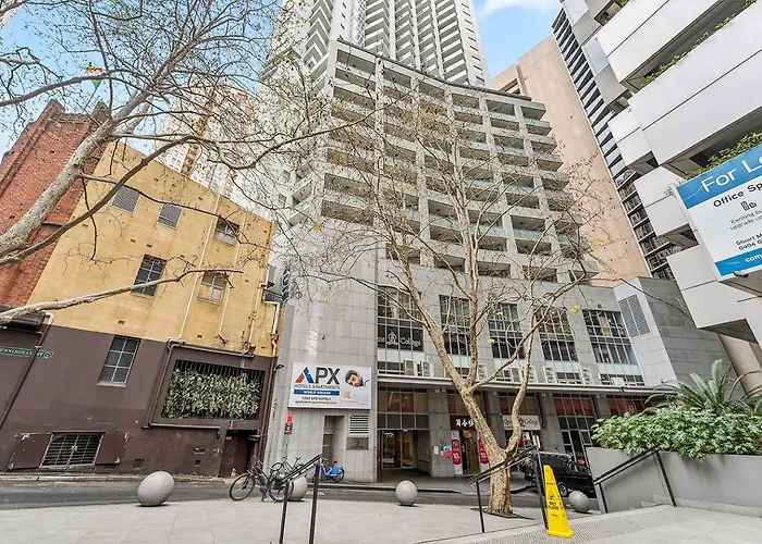 Luxury hotel only: Apx World Square