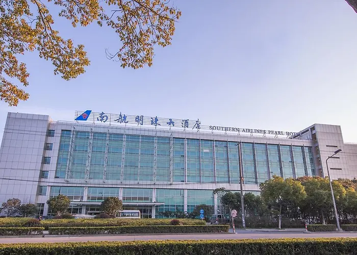 Golf hotel: Shanghai Southern Airlines Pearl Hotel