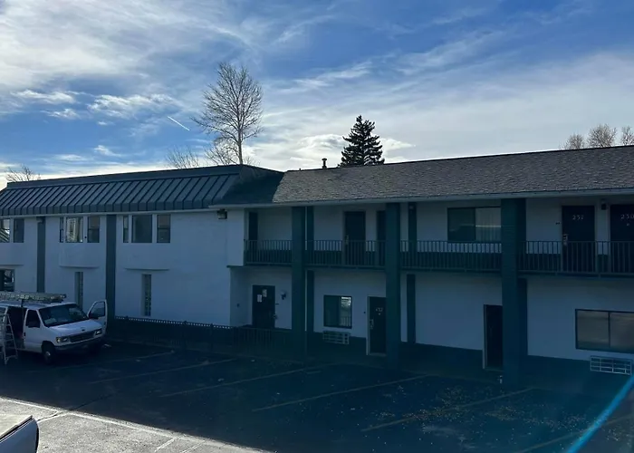 Wingate By Wyndham Gunnison Near Western Colorado University