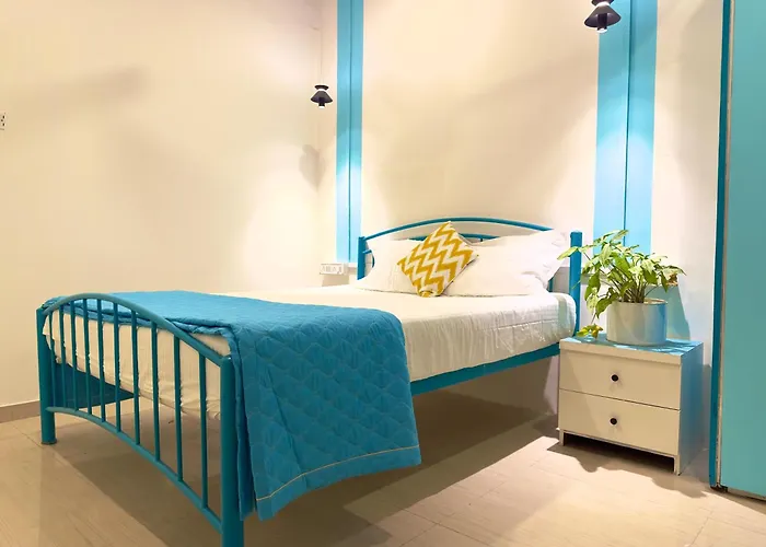Pet Friendly hotel: Locomo Hostel Express - Stay Work Eat