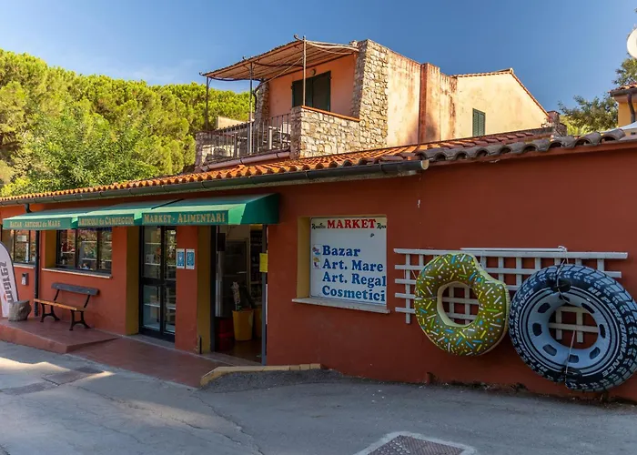 3 star hotel: Camping Village Rosselba Le Palme