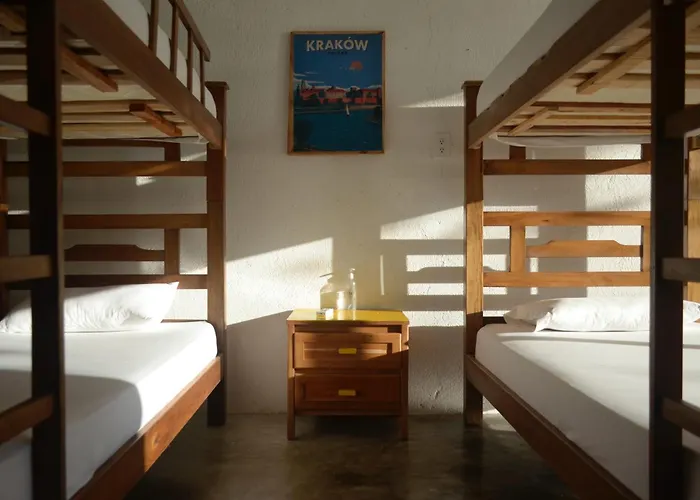 Playa Del Ritmo Beach Hostel & Bar - Adults Only