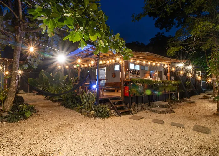 Albergue: Akih Pods Hostel