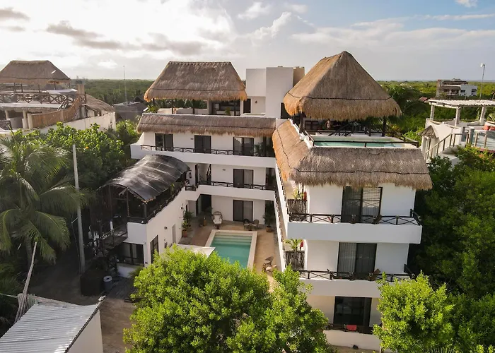  Hau Holbox, Oceanfront Boutique