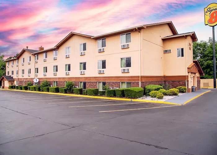 Motel: Super 8 By Wyndham Augusta Ft Eisenhower Area