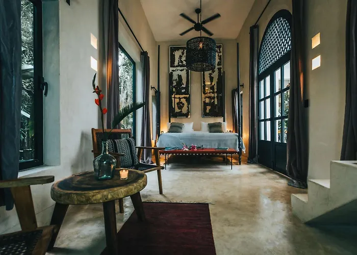 Yum Kaax Boutique Villa