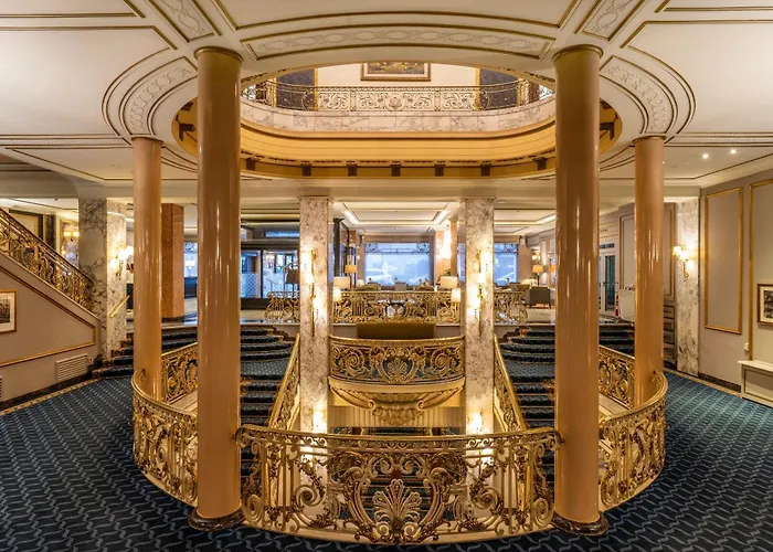 Hotel: El Avenida Palace