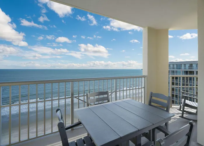 Romantic hotel: Royale Palms Condominiums