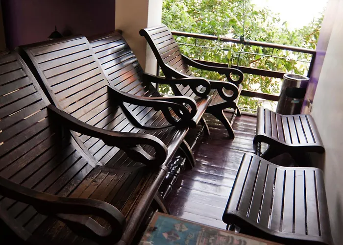 Guests house Erawan House