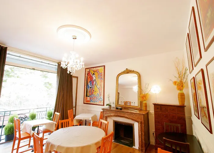 Hôtel Des Poètes avec Garage privé