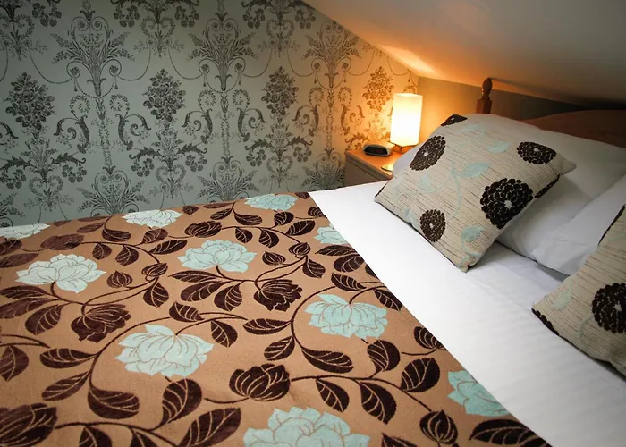 B&B only: Kilmorey Lodge