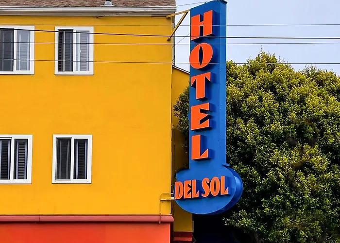 Hotel Del Sol