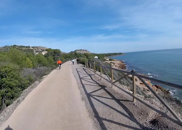 B&B: Apartamentos Hotel Puente De Hierro