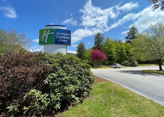 Golf hotels Holiday Inn Express & Suites - Lincoln East - White Mountains By Ihg