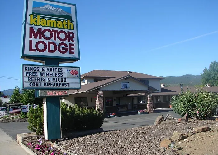 Klamath Motor Lodge