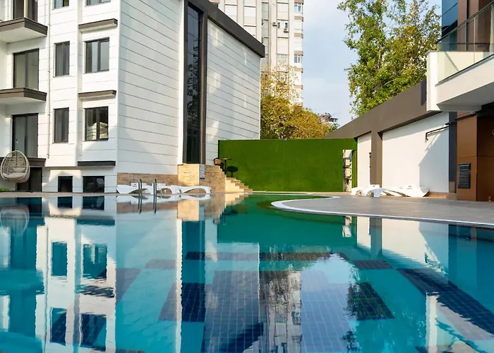 Luxury hotel only: Optimum Luxury Hotel&Spa