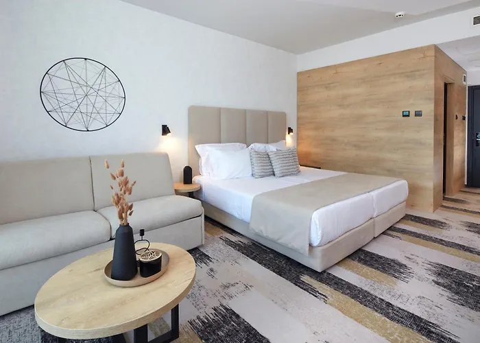Hotel romantico: Hotel Marvel All Inclusive - Fully Renovated Free Beach Access