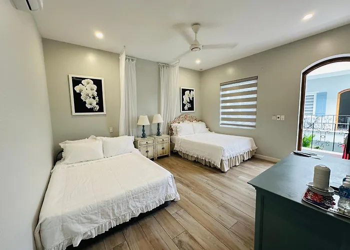 Golf hotel: Serenity By The Sea