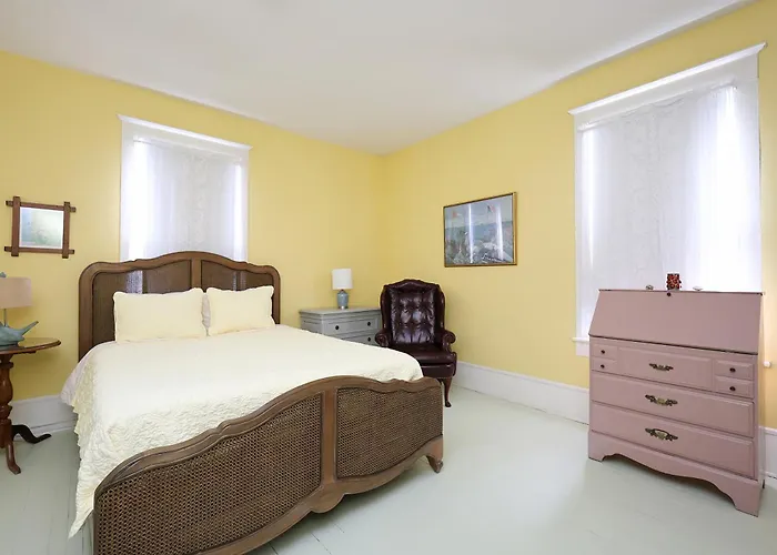 The Dailey Renewal Retreat B & B