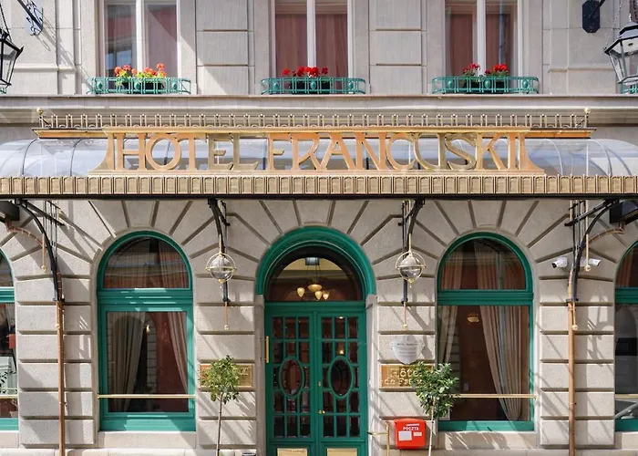 Hotel H15 Francuski Old Town - Destigo Hotels