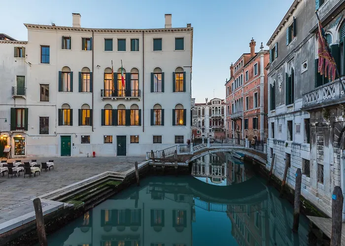 Hotel near College: Palazzo Morosini Degli Spezieri - Lifestyle Apartments