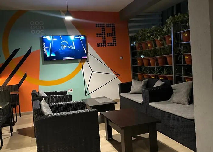 Cheap hotels Villa Thirty Three