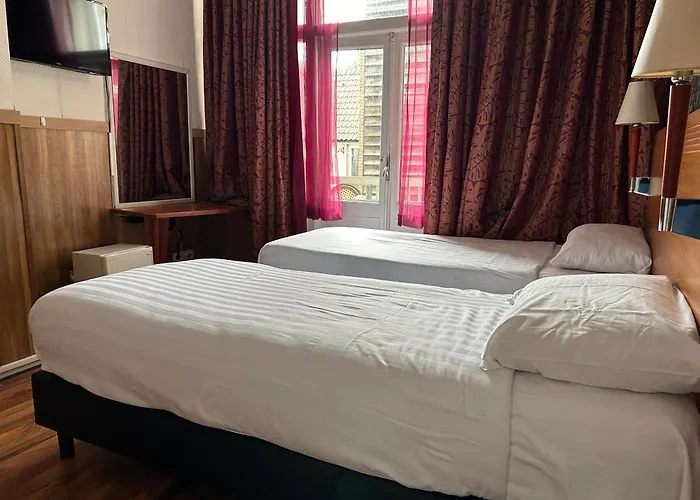 Hotel Isis