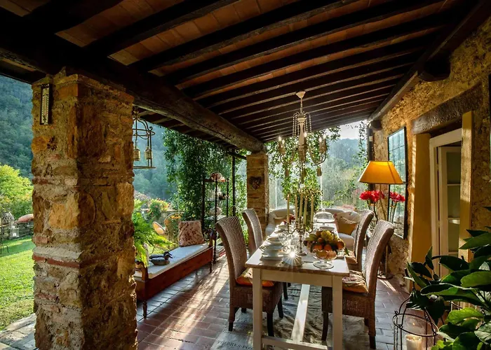 Villa Nel Bosco, Charming Tuscan Retreat With Private Pool And View
