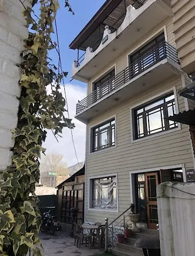 Kashmir Inn