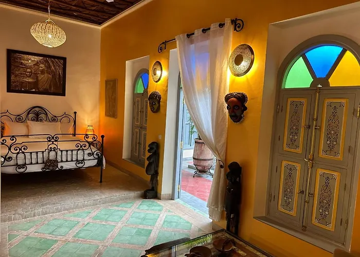 Cheap hotel: Riad Noos Noos & Spa