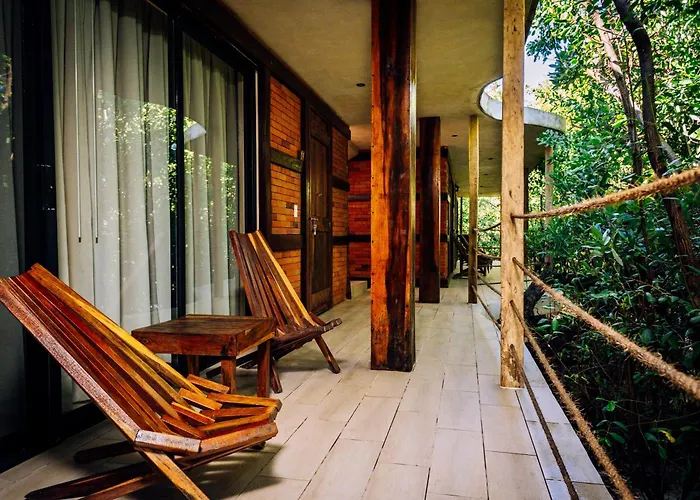 Sunset House