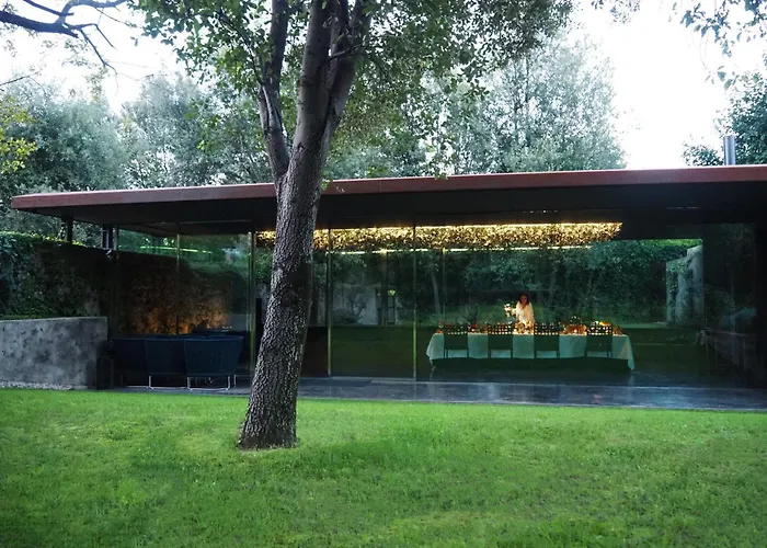 Les Cols Pavellons