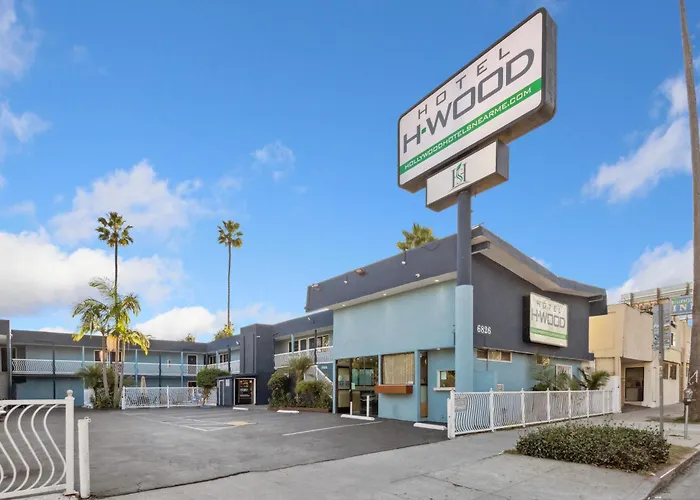 Central hotel: Hotel H-Wood