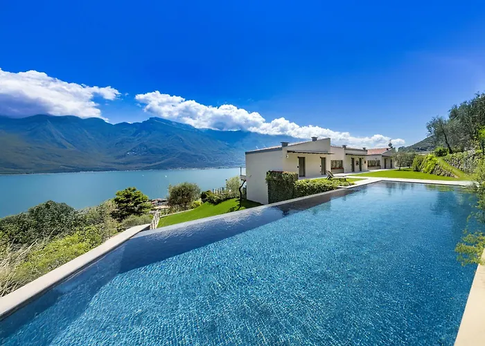 Llac Living Nature Hotel