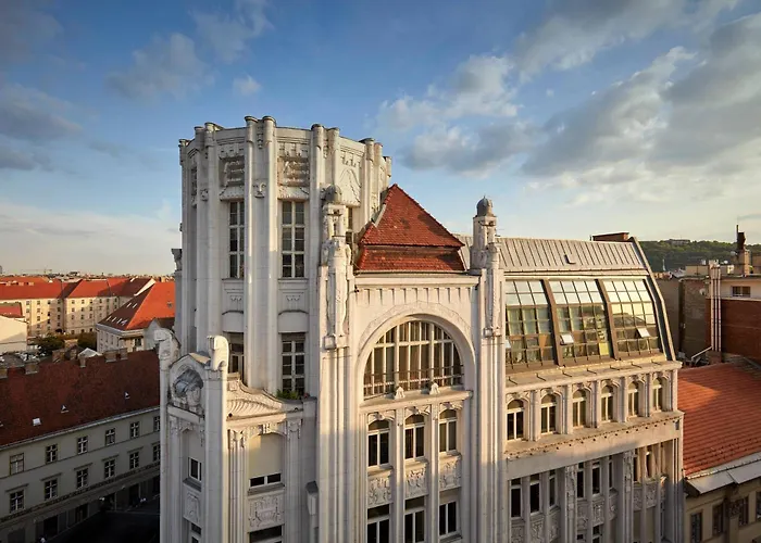 Al Habtoor Palace , Preferred s & Resorts