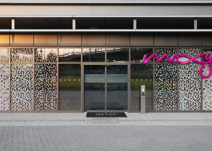 Moxy Bonn Airport