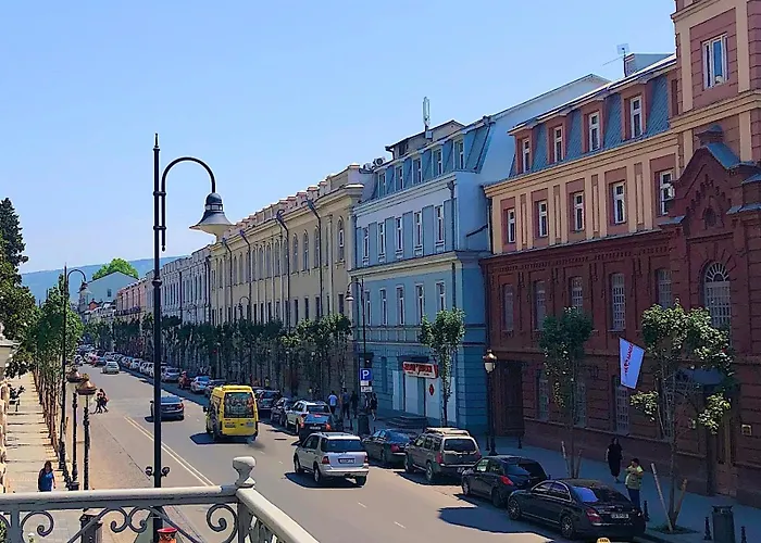 English Home Tbilisi