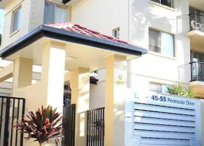 All Vacation Rentals Bedroom Central Surfers Paradise