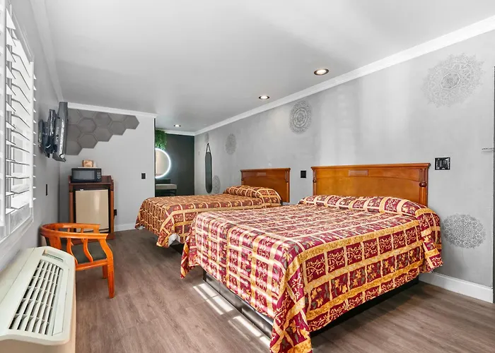 Beverly Inn
